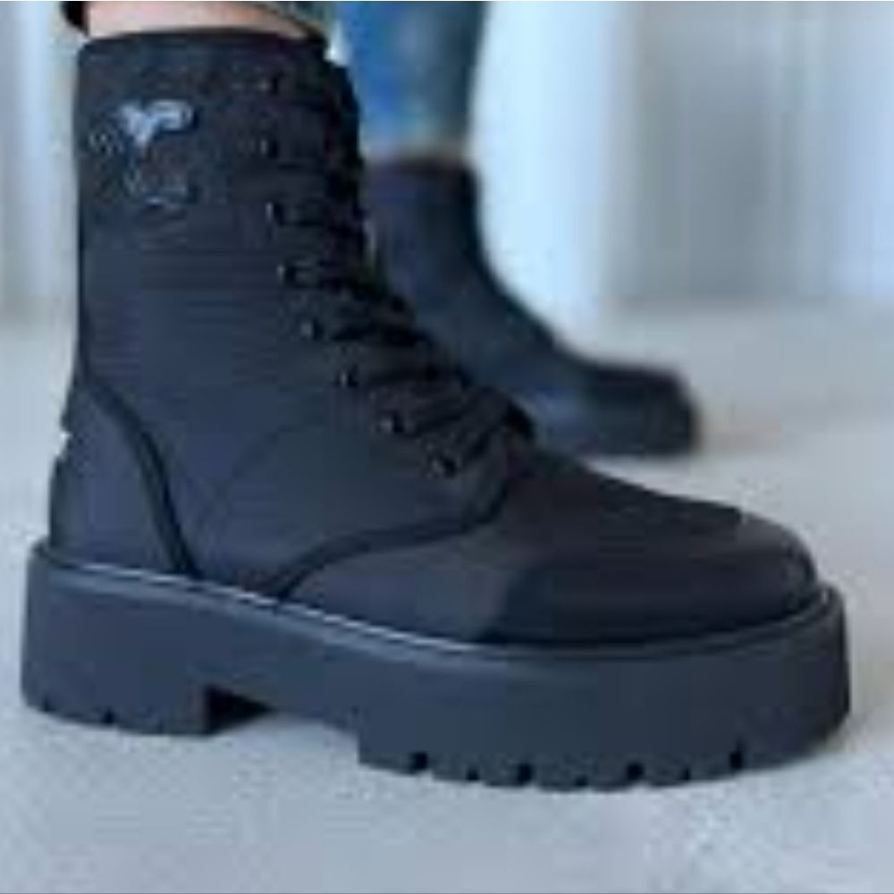 BRAND NEW LUCKY BRAND WOMEN'S ARABELLA LUG BOOT COMBAT